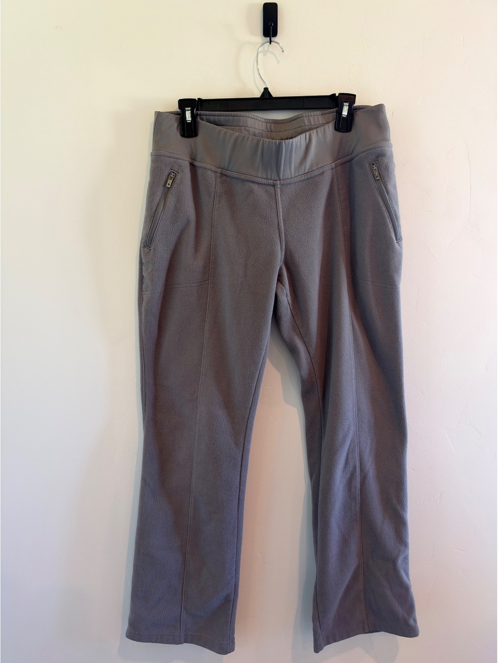 Columbia Womenโs Gray Fleece Pants Size Large Zip Pockets Outdoor Hiking